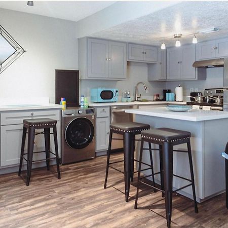 Premium Styled 2 Bedroom Apt In The Heart Of The Heights Houston Zewnętrze zdjęcie