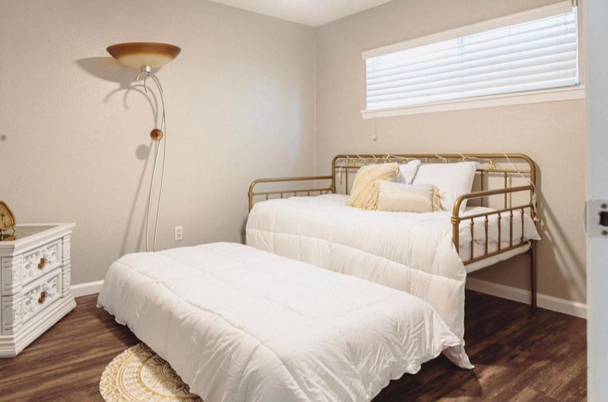 Premium Styled 2 Bedroom Apt In The Heart Of The Heights Houston Zewnętrze zdjęcie