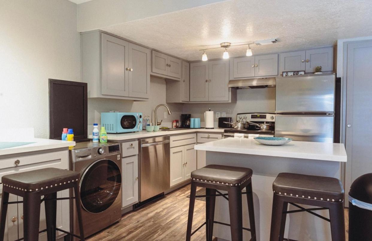 Premium Styled 2 Bedroom Apt In The Heart Of The Heights Houston Zewnętrze zdjęcie